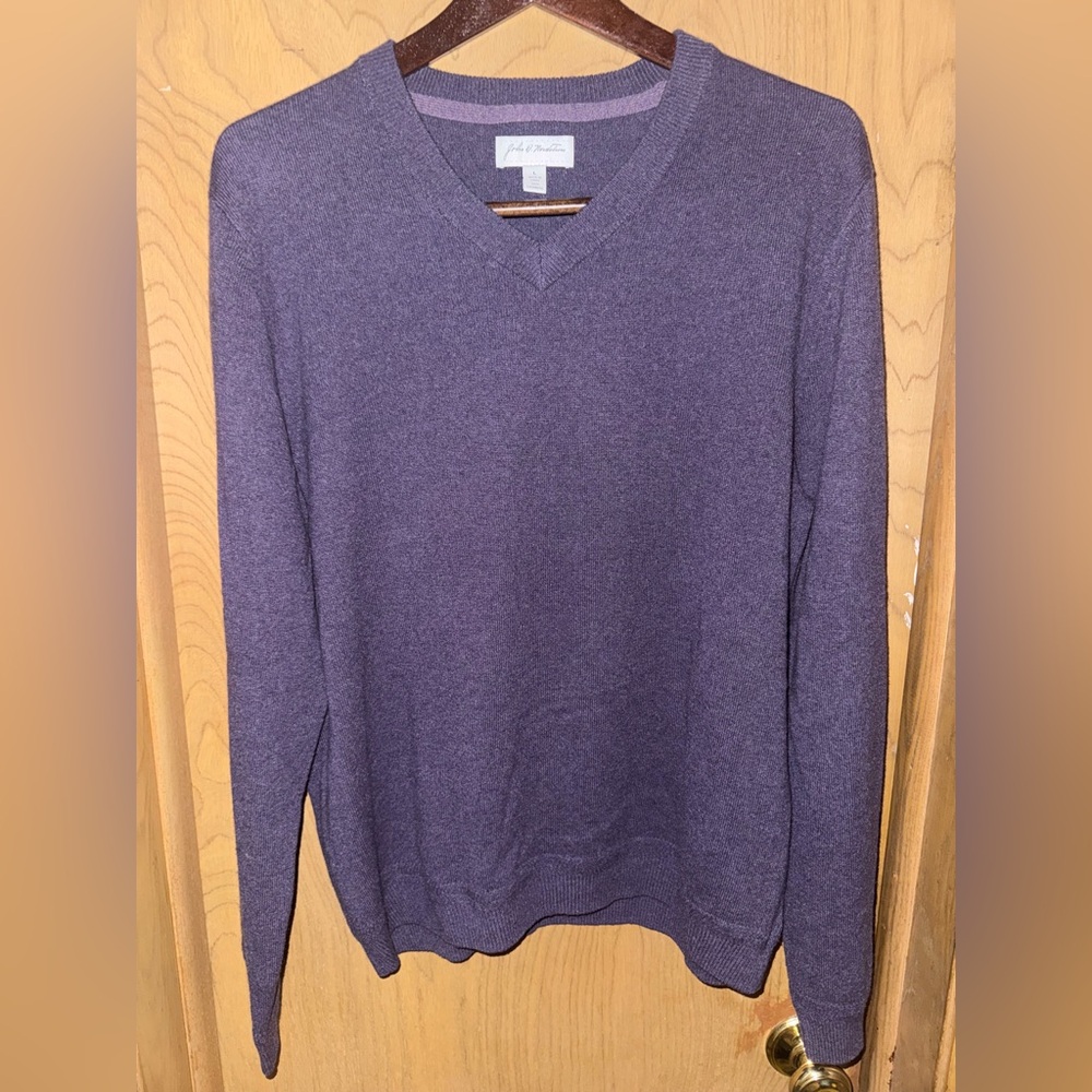 John W. Nordstrom Purple Cashmere V-Neck Sweater